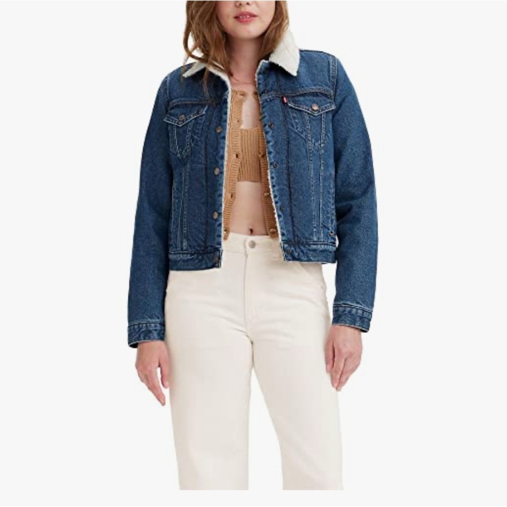 Levi's Women's Original Sherpa Reversible Trucker Jacket-Size M